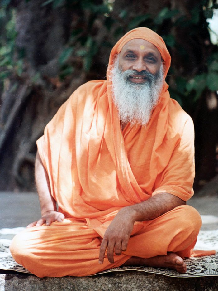 Pujya Sri Swami Dayananda Saraswati